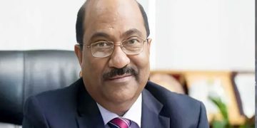 বাংলাদেশ ব্যাংকের সাবেক ডেপুটি গভর্নর এস কে সুরের ৩ বছরের কারাদণ্ড