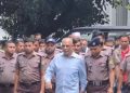 মানবতাবিরোধী অপরাধের মামলায় ট্রাইব্যুনালে হাজির করা হলো লতিফ সিদ্দিকীকে