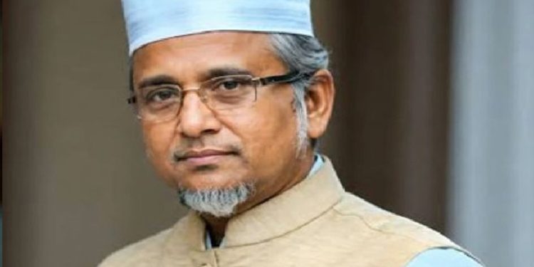 বেরিয়ে আসছে গাজী নজরুল ইসলামের নানা কাহিনি