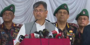 বিজিবিকে সীমান্তে সর্বোচ্চ সতর্কতা বজায় রাখতে নির্দেশ দিলেন স্বরাষ্ট্রমন্ত্রী