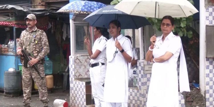 মুসলিম কিশোরীকে গণধর্ষণের পর হত্যা, উত্তাল পশ্চিমবঙ্গ