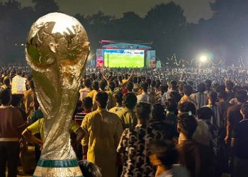 বিশ্বকাপ ফাইনাল ঘিরে রাজধানীতে উৎসবের আমেজ, থাকছে কনসার্ট