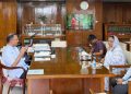 প্রধানমন্ত্রীর সঙ্গে সাক্ষাৎ করেছেন জুলাই গণঅভ্যুত্থানে শহীদ আব্দুল্লাহ বিন জাহিদের মা