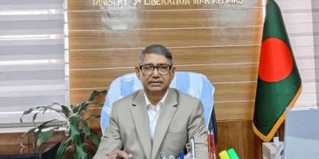 প্রধানমন্ত্রী ১০০ টাকায় লাঞ্চ করেন, আমরাও করি: আযম খান