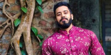 ম্যাজিস্ট্রেট হচ্ছেন কণ্ঠশিল্পী মুগ্ধ