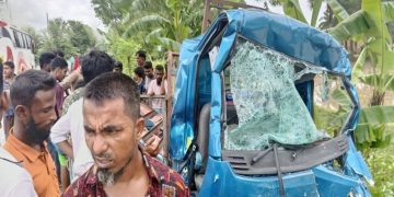 ট্রাক ও পিকআপের মুখোমুখি সংঘর্ষে বগুড়ায় নিহত- ৪
