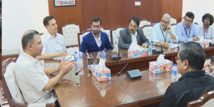পানি ব্যবস্থাপনা নিয়ে বিশেষজ্ঞদের সঙ্গে মতবিনিময় করলেন প্রধানমন্ত্রী তারেক রহমান