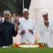 শপথের আগে জিয়াউর রহমান ও বেগম খালেদা জিয়ার কবরে শ্রদ্ধা জানালেন মির্জা ফখরুল
