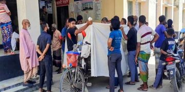 দুই মোটরসাইকেলের মুখোমুখি সংঘর্ষে নিহত- ১, আহত- ৩