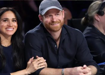 পরিবার নিয়ে ব্রিটেনে ফিরছেন প্রিন্স হ্যারি, রাজপরিবারের সঙ্গে দূরত্বই বড় চ্যালেঞ্জ