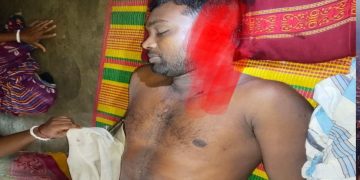 নেত্রকোনায় বজ্রপাতে প্রাণ গেল জেলের, আহত- ৩