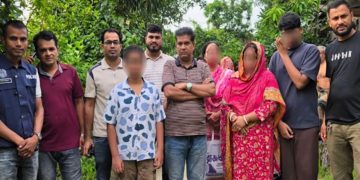 অবশেষে সপরিবারে আত্মগোপনে থাকা পিন্টুদাস পরিবারসহ উদ্ধার