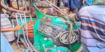 ট্রাক-সিএনজি মুখোমুখি সংঘর্ষে ত্রিশালে নিহত- ৩