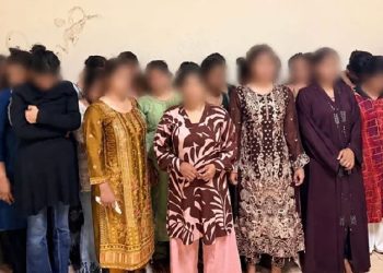স্পা সেন্টারের আড়ালে অসামাজিক কর্মকাণ্ড, আটক- ৫৩