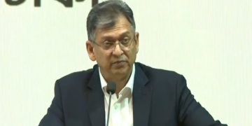 ঢাকেশ্বরী মন্দিরের জমি দখল করেছিল আওয়ামী লীগ: সালাহউদ্দিন আহমদ