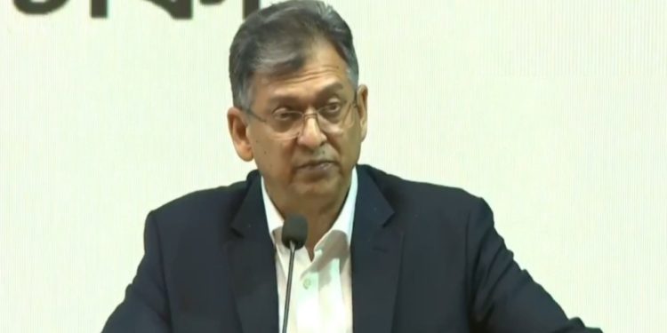 ঢাকেশ্বরী মন্দিরের জমি দখল করেছিল আওয়ামী লীগ: সালাহউদ্দিন আহমদ