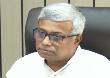 দুই সপ্তাহের মধ্যে বিদ্যুৎ-জ্বালানি পরিস্থিতির উন্নতি হবে: অনিন্দ্য ইসলাম অমিত