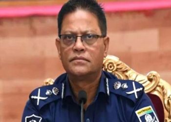 আইনের সীমাবদ্ধতায় মাদক কারবারি-ছিনতাইকারীদের আটকে রাখা যায় না: আইজিপি
