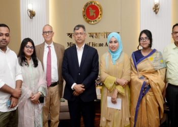সরকার নাগরিকের বাক-স্বাধীনতা ও ব্যক্তিগত সুরক্ষার বিষয়ে অত্যন্ত সচেতন: স্বরাষ্ট্রমন্ত্রী সালাহউদ্দিন আহমদ