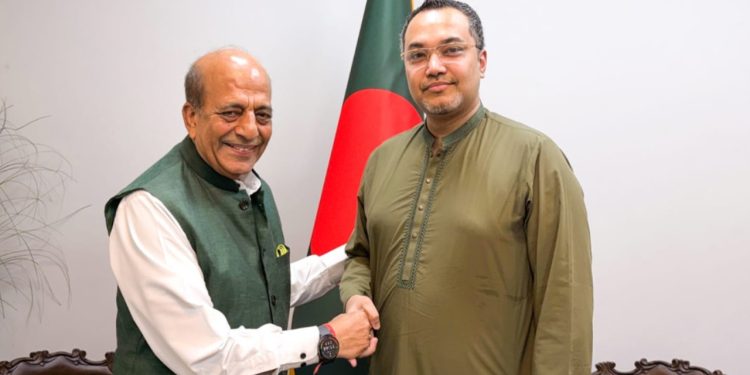 ভারতে পলাতক-দণ্ডপ্রাপ্ত আসামিরা যেন অস্থিতিশীলতা সৃষ্টি করতে না পারে: দীনেশ ত্রিবেদীকে মাহদী আমিন