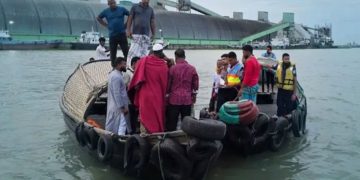 মেঘনায় ট্রলারডুবিতে নিখোঁজ একই পরিবারের ৩ জনের মরদেহ উদ্ধার