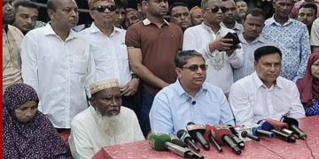 শহীদ আবু সাঈদ ফাউন্ডেশনে প্রধানমন্ত্রীর পক্ষ থেকে ১ কোটি টাকা ঘোষণা করছি: মীর শাহে আলম