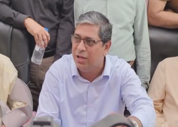 সারের ডিলারে অনিয়মের অভিযোগ মিললে ৩ মাসের মধ্যে ডিলারশিপ বাতিল: মীর শাহে আলম