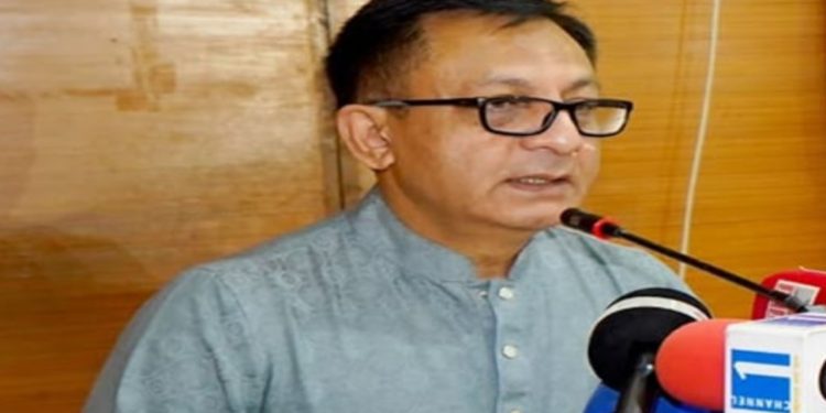 এলডিসি উত্তরণ পেছানোর সিদ্ধান্ত অক্টোবরেই আসবে বলে আশা প্রকাশ করেছেন বাণিজ্যমন্ত্রী আব্দুল মুক্তাদির