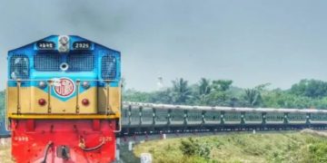 সোমবার থেকে চলবে ঢাকা-কক্সবাজার রুটে ‘মহানগর এক্সপ্রেস’ যেভাবে পাবেন টিকিট
