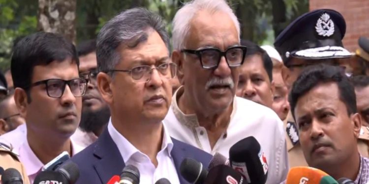 বিমানবাহিনীর সাবেক কর্মকর্তার মৃত্যু, তদন্তের আগে মন্তব্য নয়: স্বরাষ্ট্রমন্ত্রী