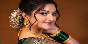 আবারো পরীমনির নতুন ভিডিও ভাইরাল, সঙ্গে কে এই ব্যক্তি?